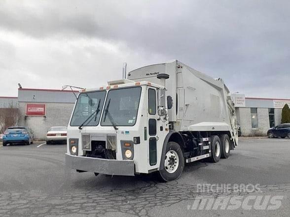 Mack LEU613 Renovasjonsbil
