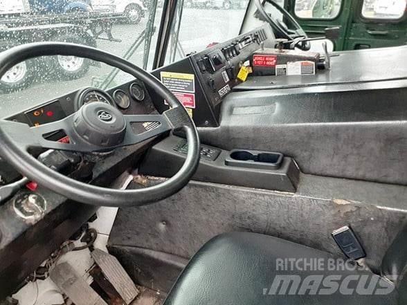 Mack LEU613 Renovasjonsbil