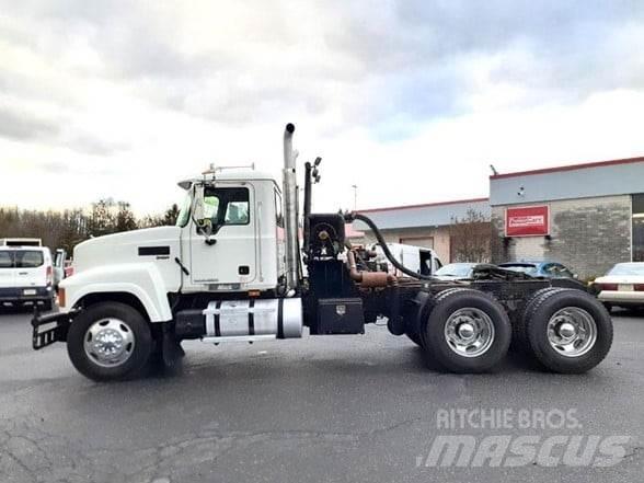 Mack PINNACLE CHU613 Trekkvogner
