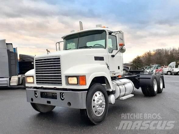 Mack PINNACLE CHU613 Trekkvogner