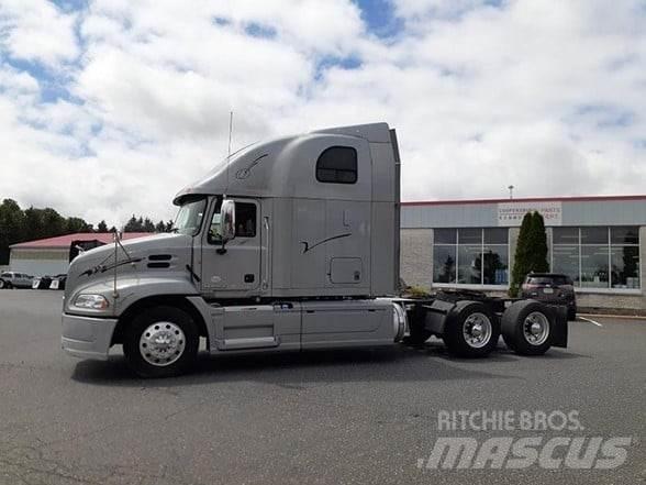 Mack PINNACLE CXU613 Trekkvogner
