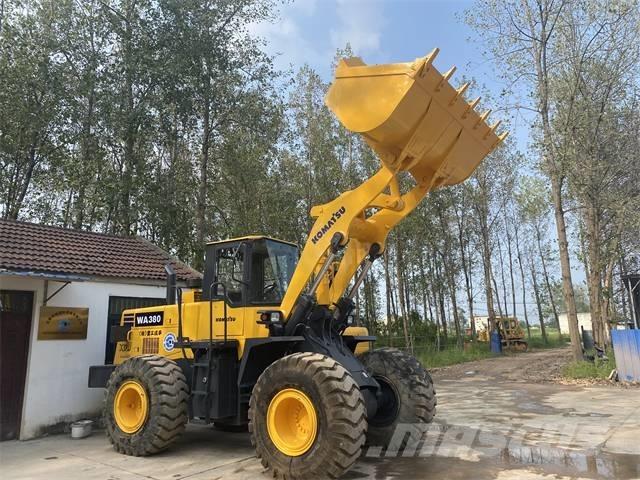 Komatsu WA380 Hjullastere