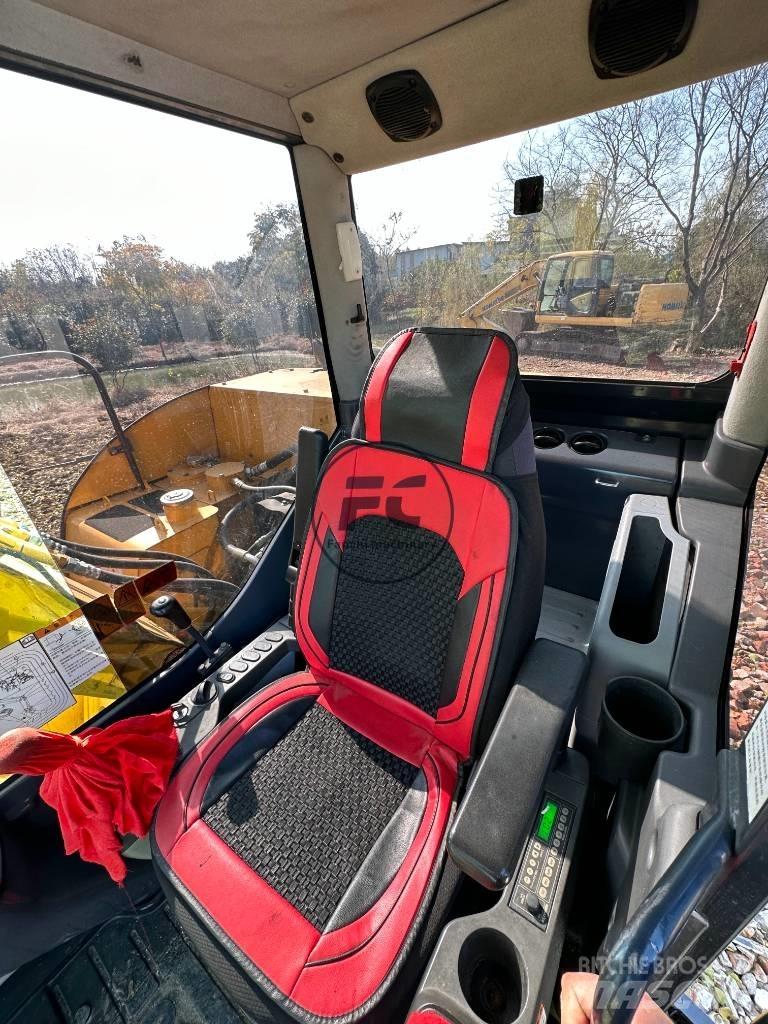 Komatsu PC 70-8 Beltegraver