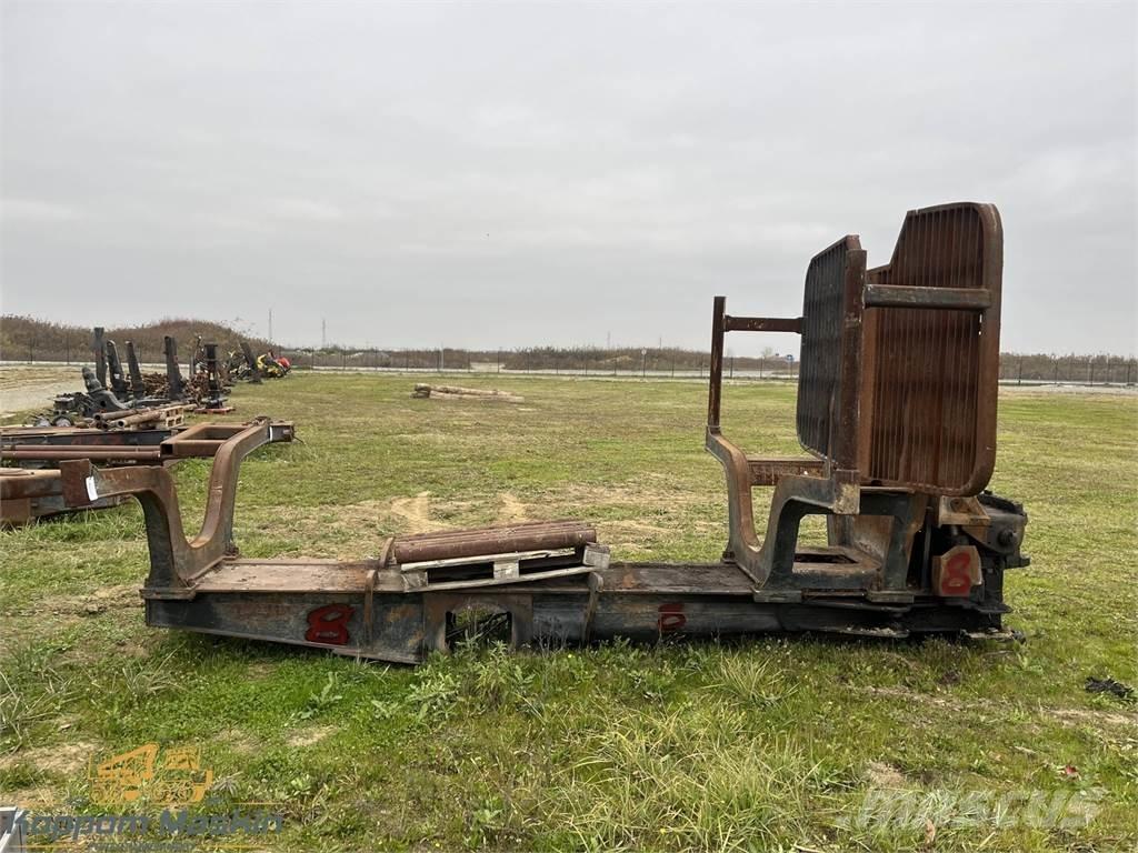 John Deere 1210E Andre komponenter