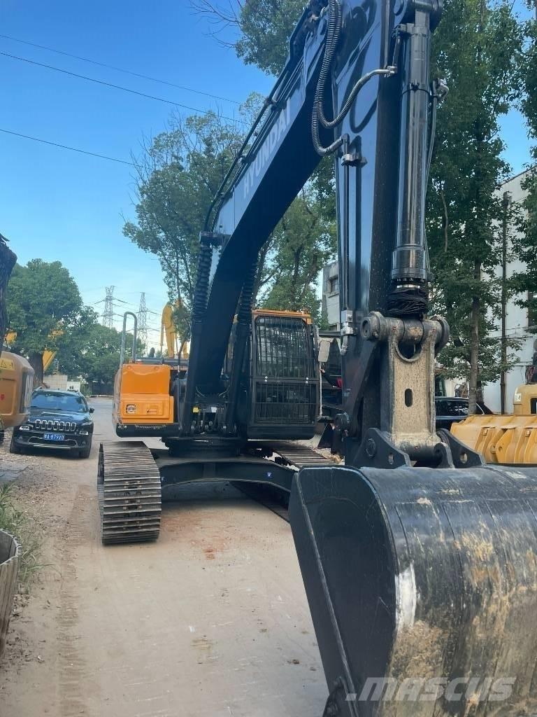 Hyundai 220HX Beltegraver