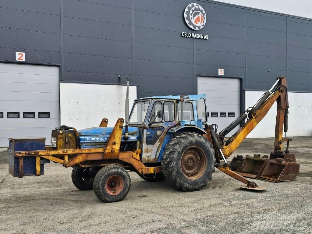 Leyland 270 Traktorgravere