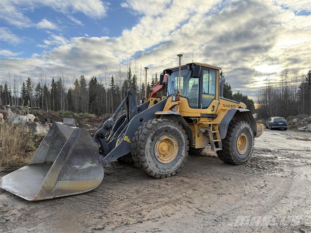 Volvo L120F Hjullastere