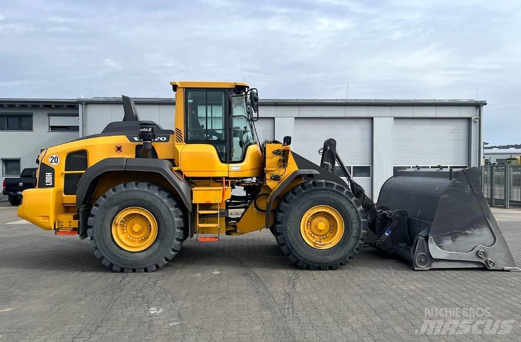 Volvo L110H - RENTAL Hjullastere