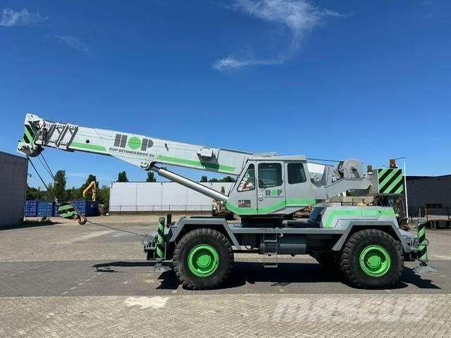 P&H 35 Allterreng kraner