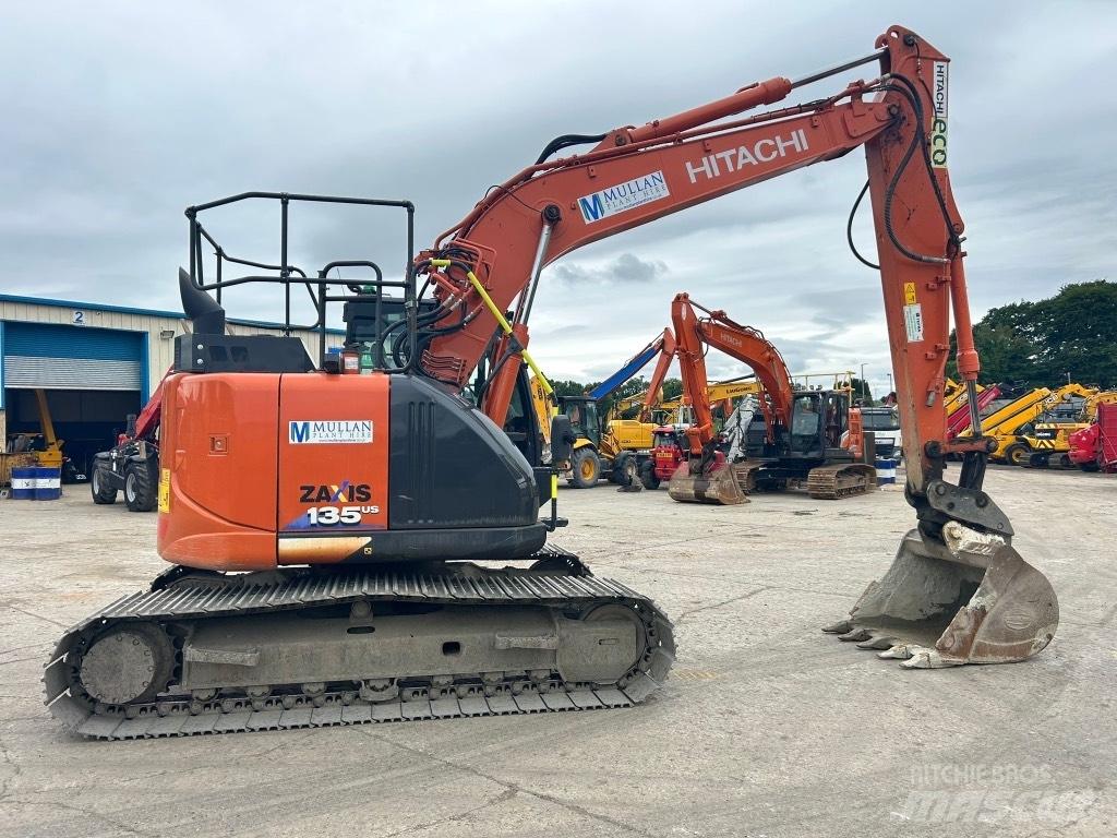 Hitachi ZX135 US-6 Beltegraver