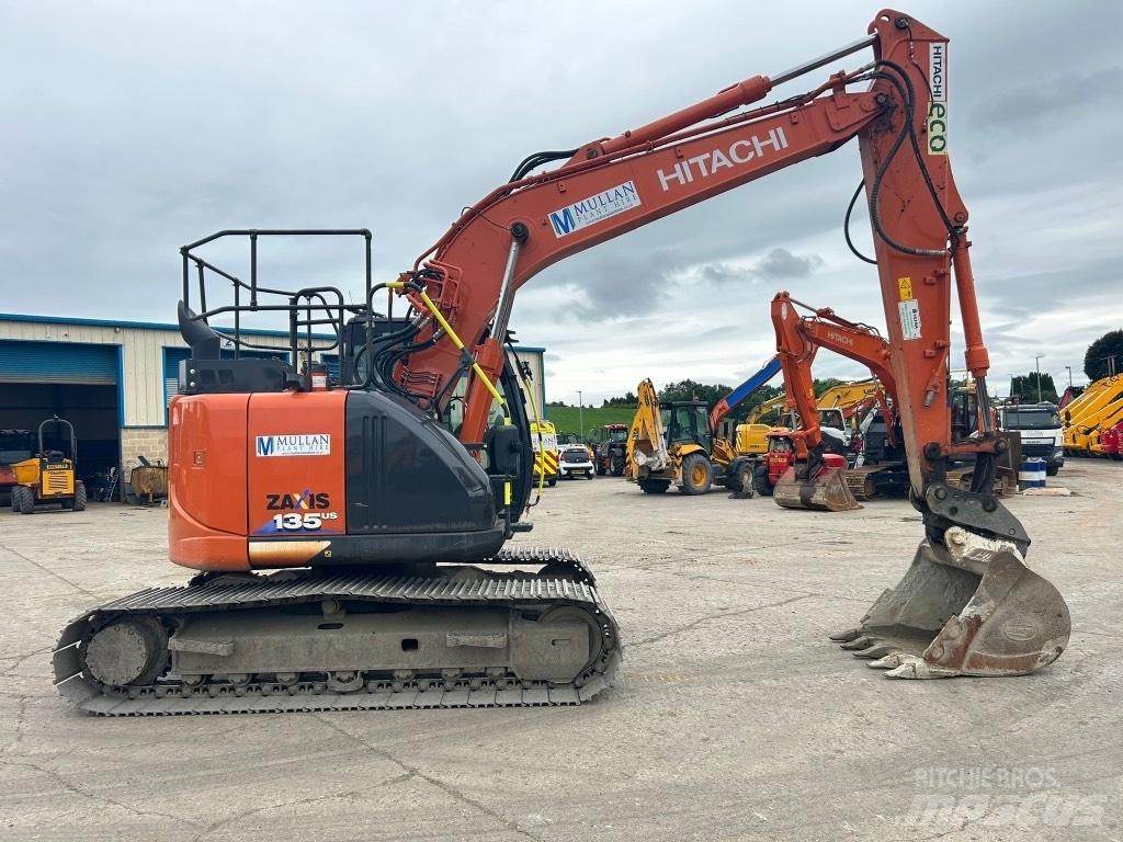 Hitachi ZX135 US-6 Beltegraver