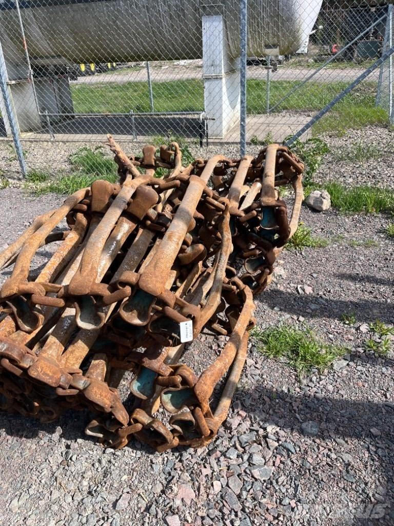 John Deere 1510G Lassbærere