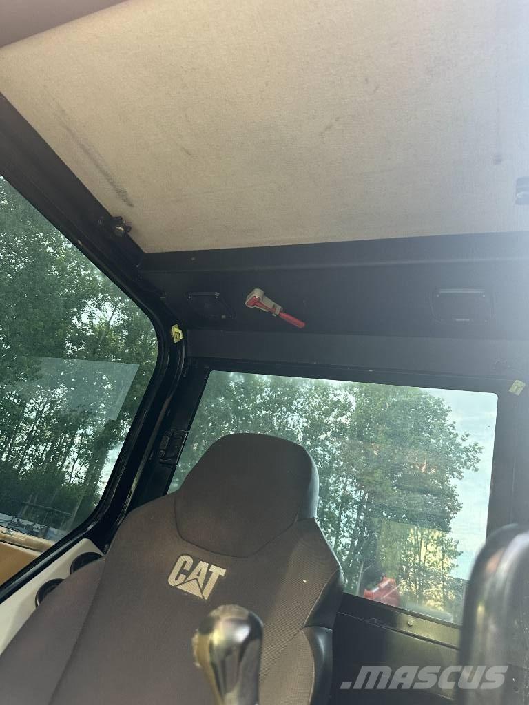 CAT 307E2 Beltegraver