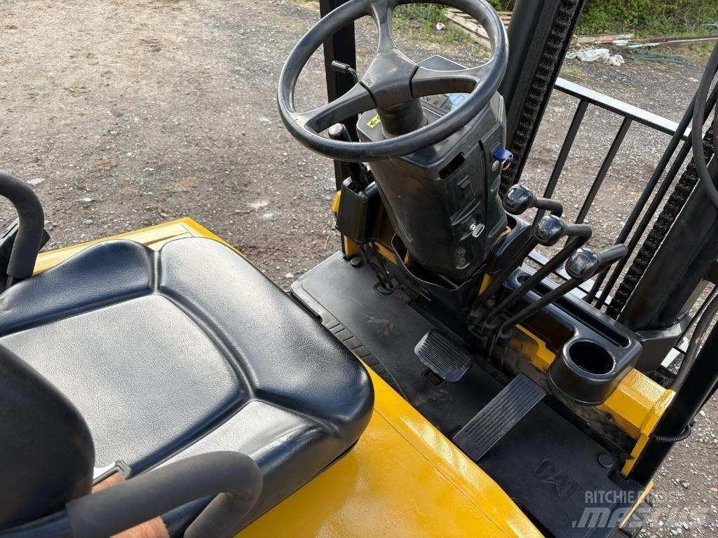CAT EP 30 K Elektriske trucker