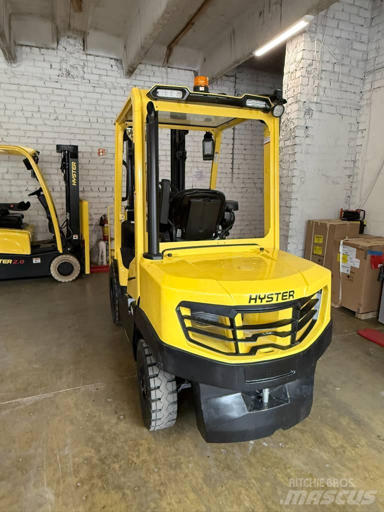 Hyster H3.5A Diesel Trucker