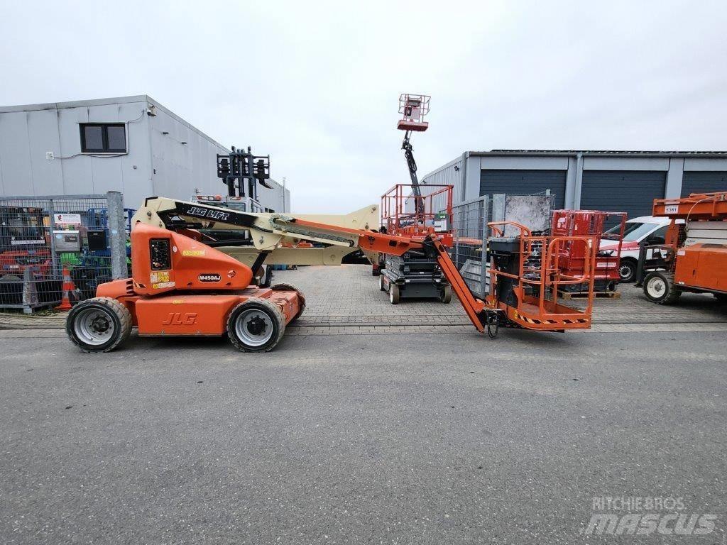 JLG M 450 AJ Leddede bomlifter