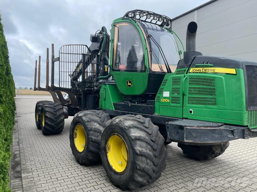 John Deere 1210 E Lassbærere