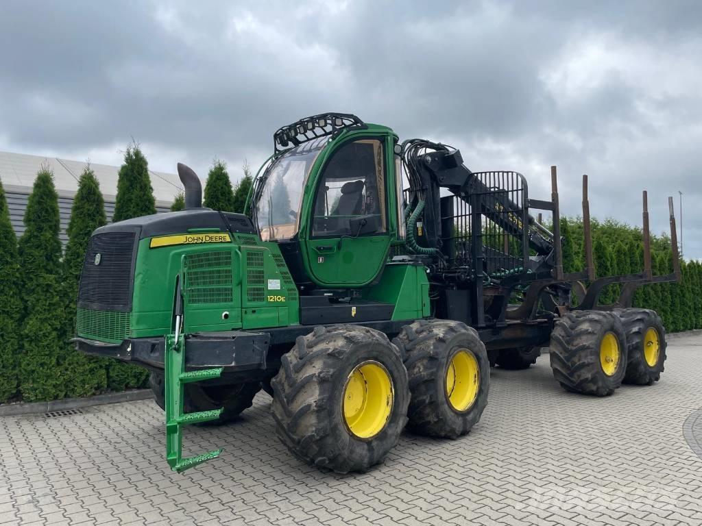 John Deere 1210 E Lassbærere