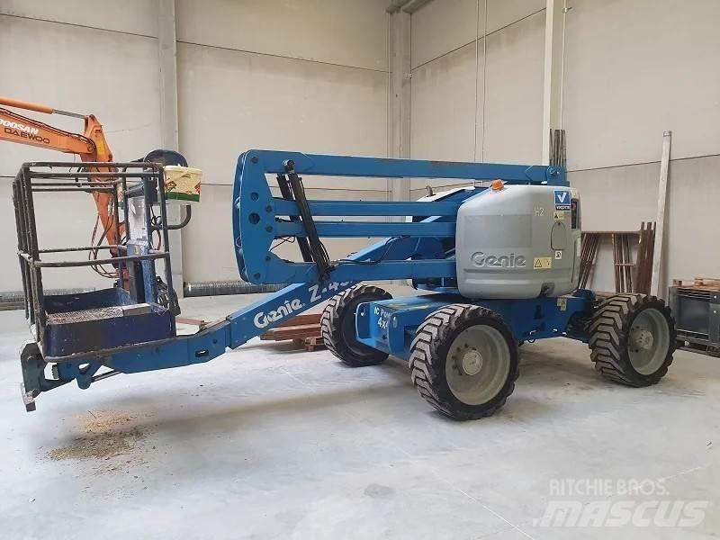 Genie Z45/25 Leddede bomlifter