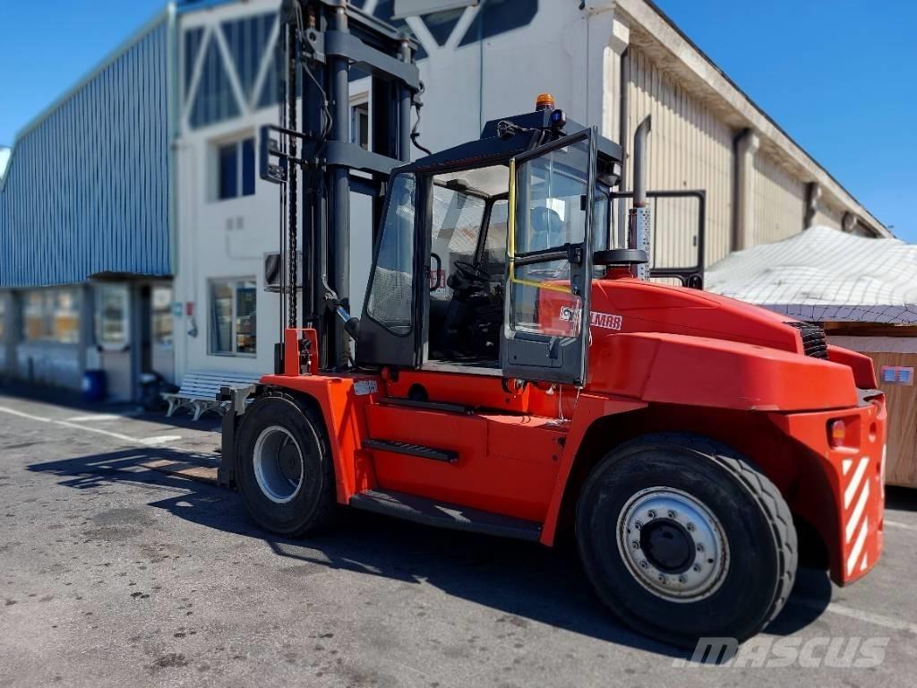 Kalmar DCE120-6 Diesel Trucker