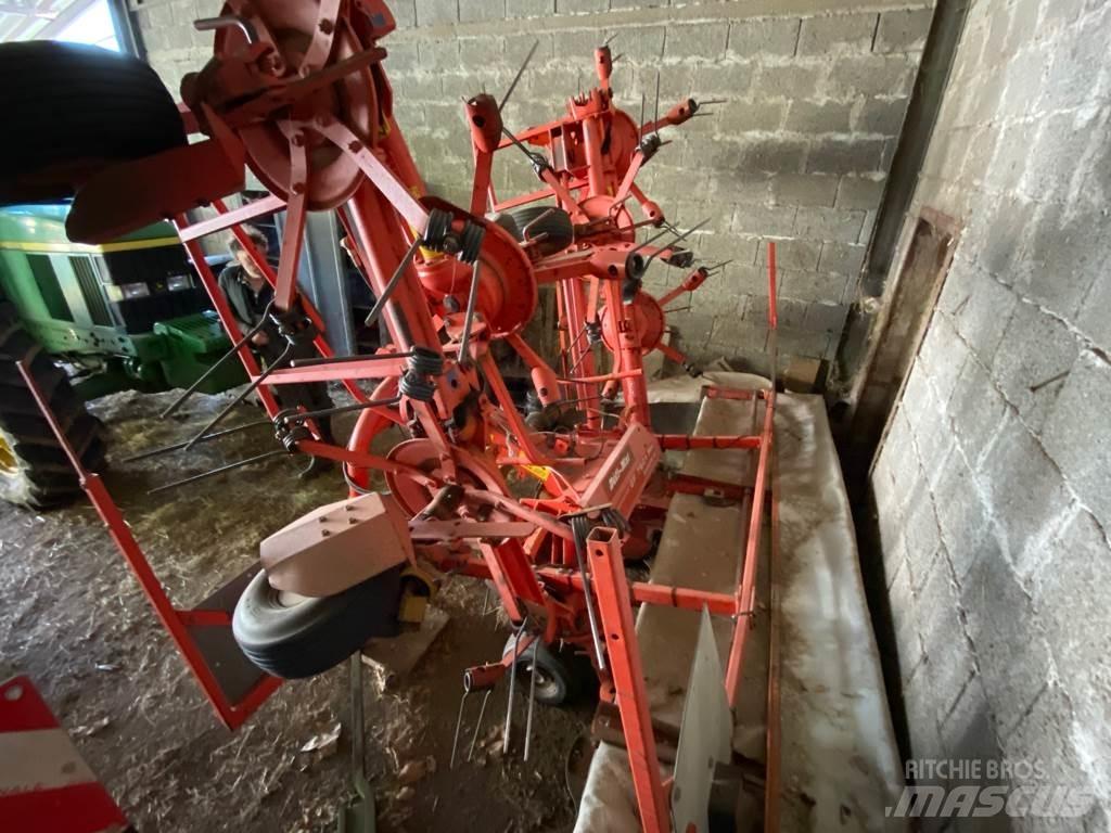 Kuhn Gf7601MH Raker og høyvendere