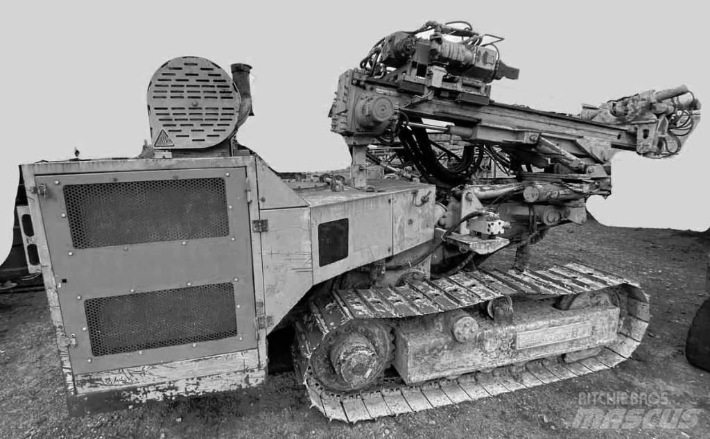 Klemm KR802-3S Ankerborerigger