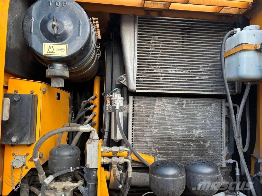 Hyundai 140W-7A Hjulgravere
