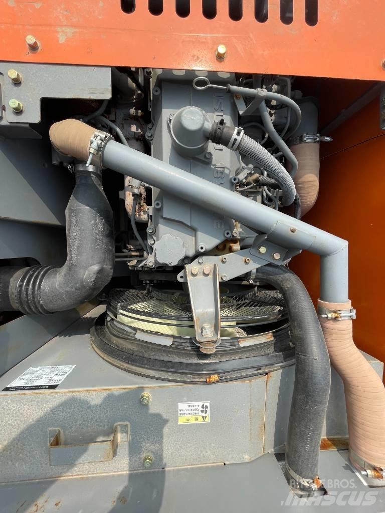 Hitachi ZX 200 Beltegraver