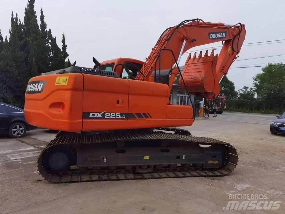 Doosan dx225 Beltegraver