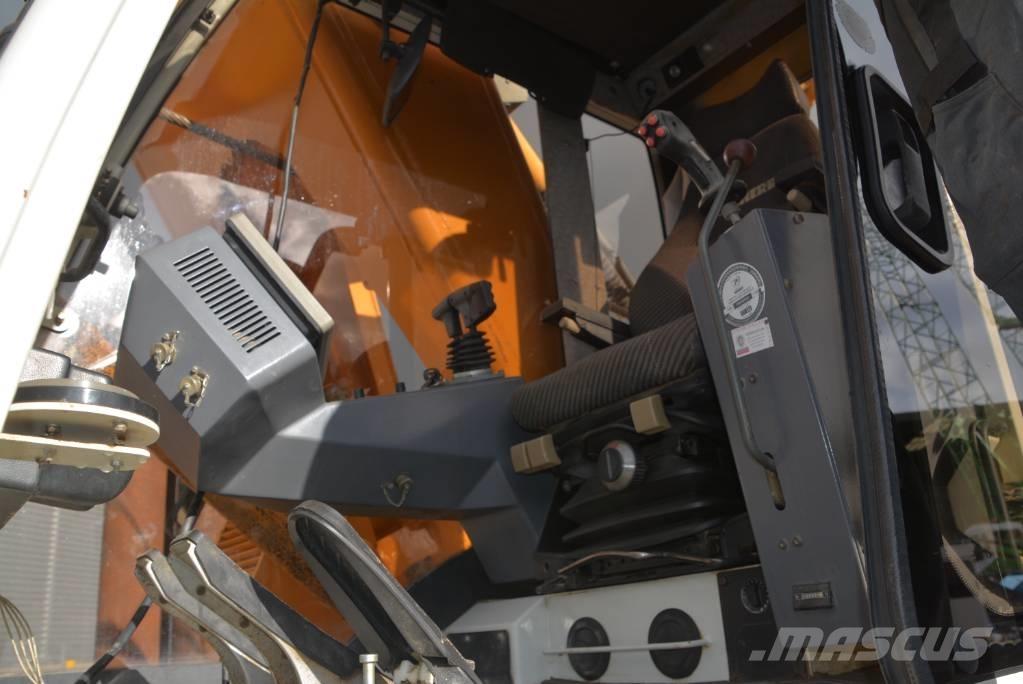 Liebherr HS 845 HD Beltegående Kran