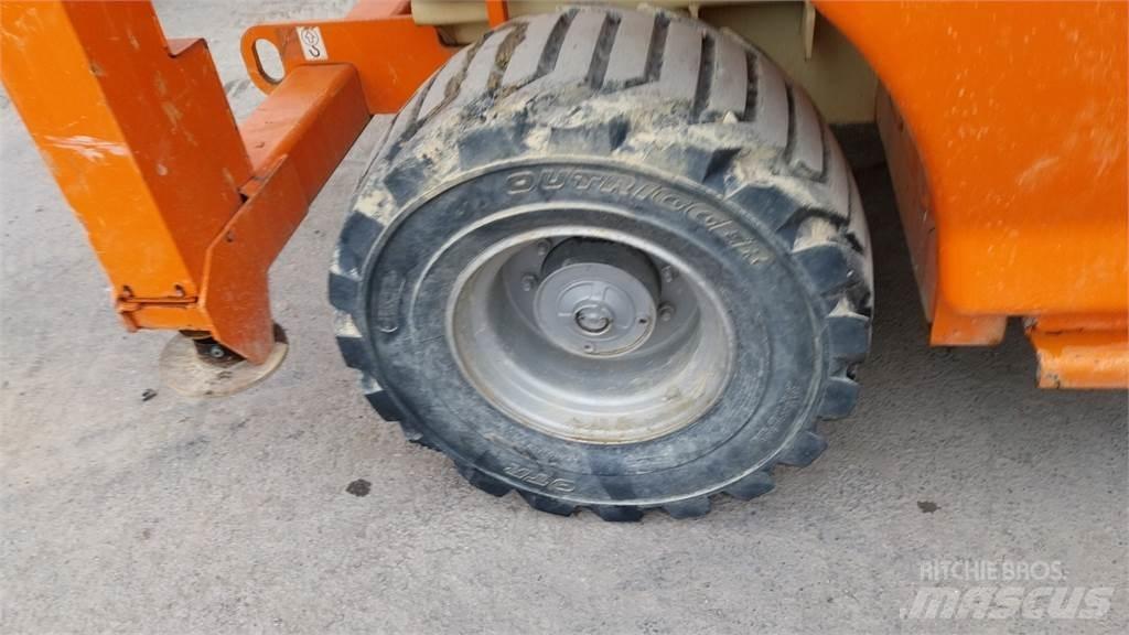 JLG 4394RT Sakselifter