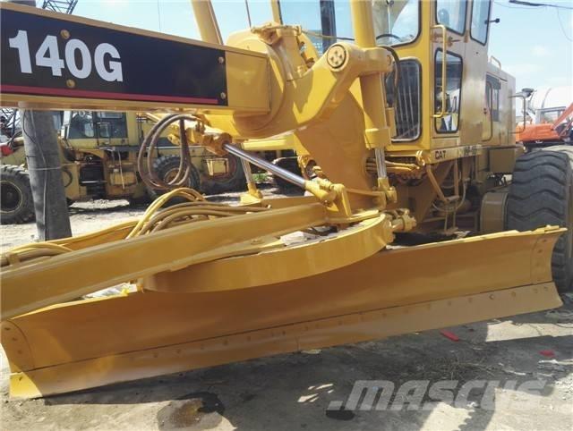 CAT 140 G Veihøvler