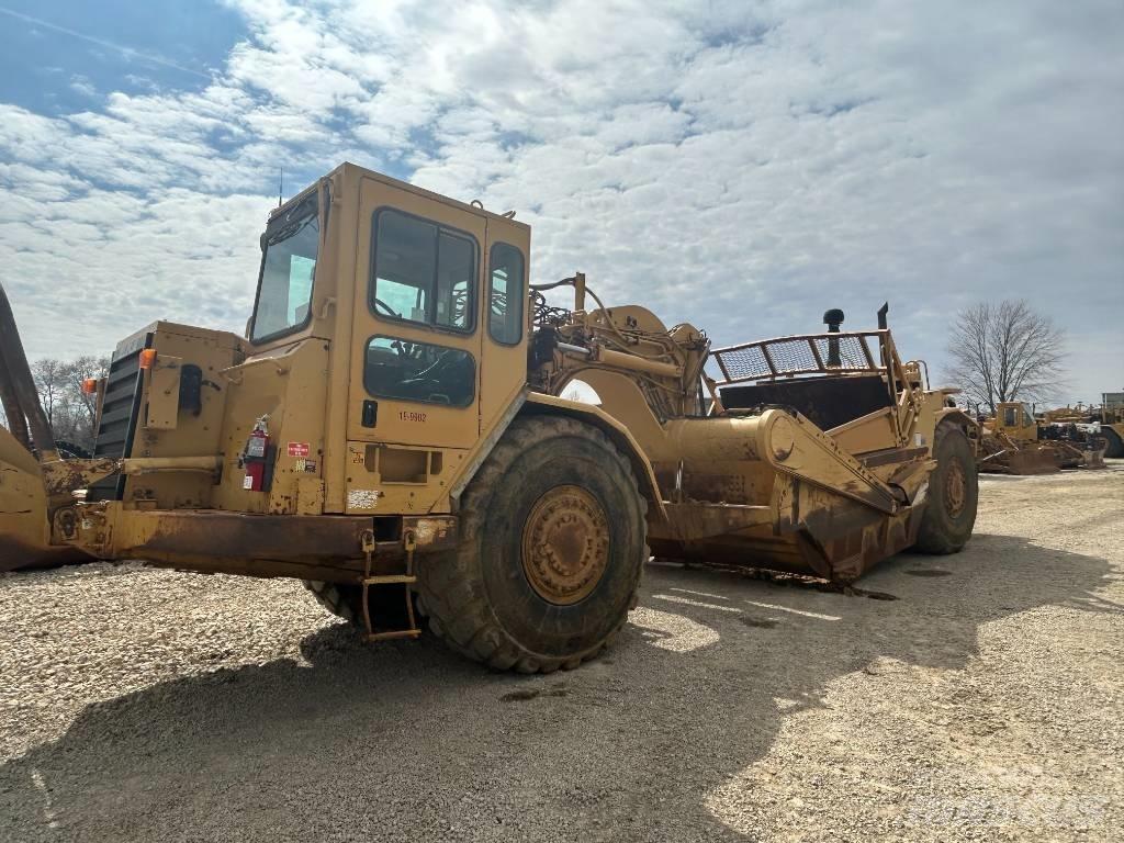 CAT 627 F Veiskrape
