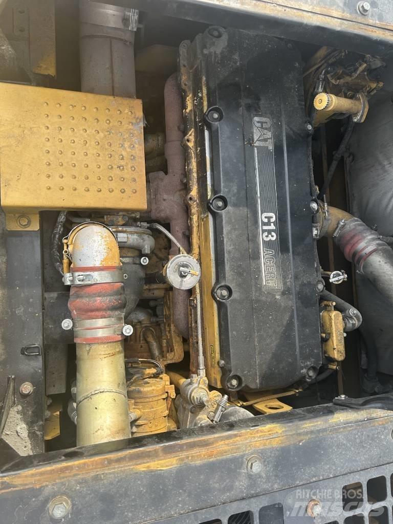 CAT 345 C L Beltegraver