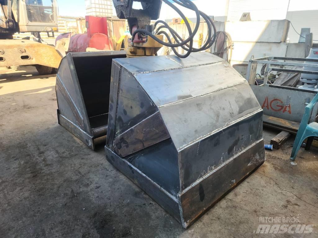 Liebherr 2.4 m3 Skuffer