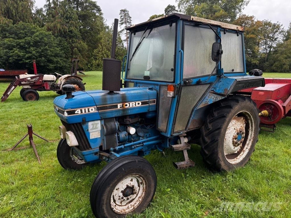 Ford 4110 series 2 Traktorer