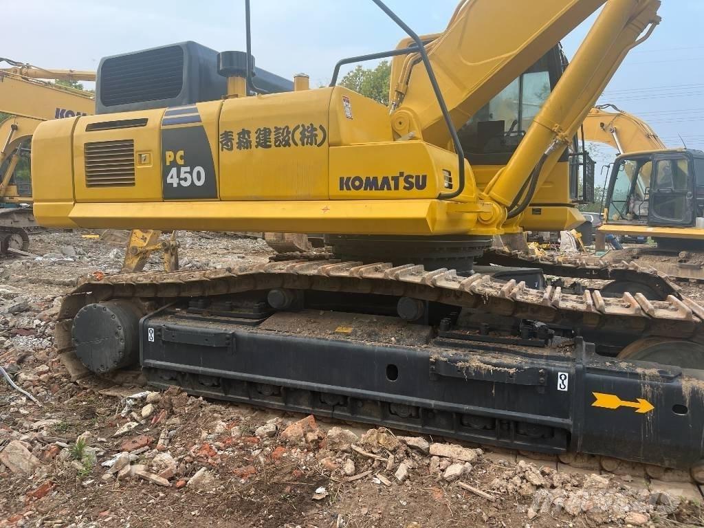 Komatsu PC 450-8 Beltegraver