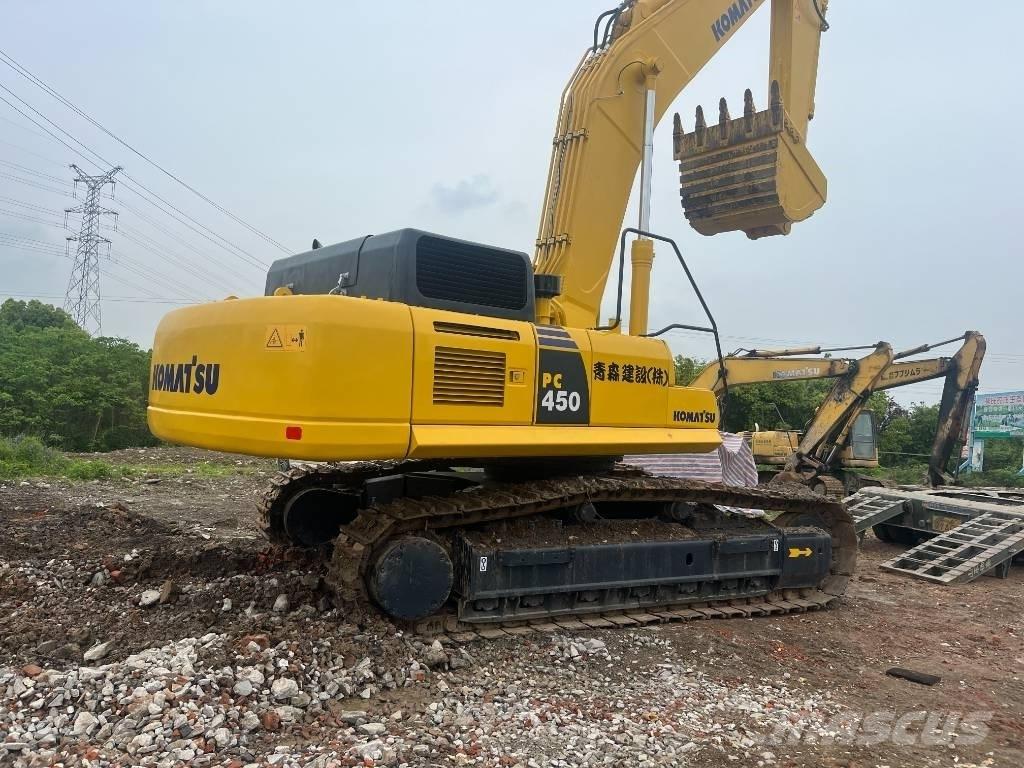 Komatsu PC 450-8 Beltegraver