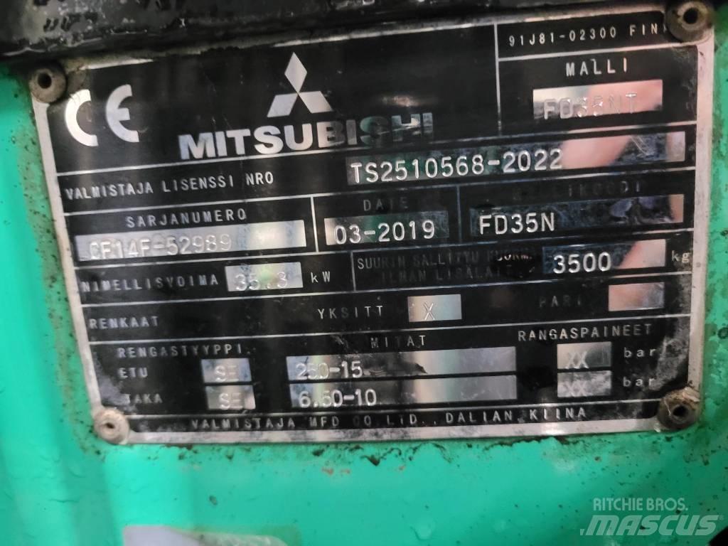 Mitsubishi FD35NTD Diesel Trucker