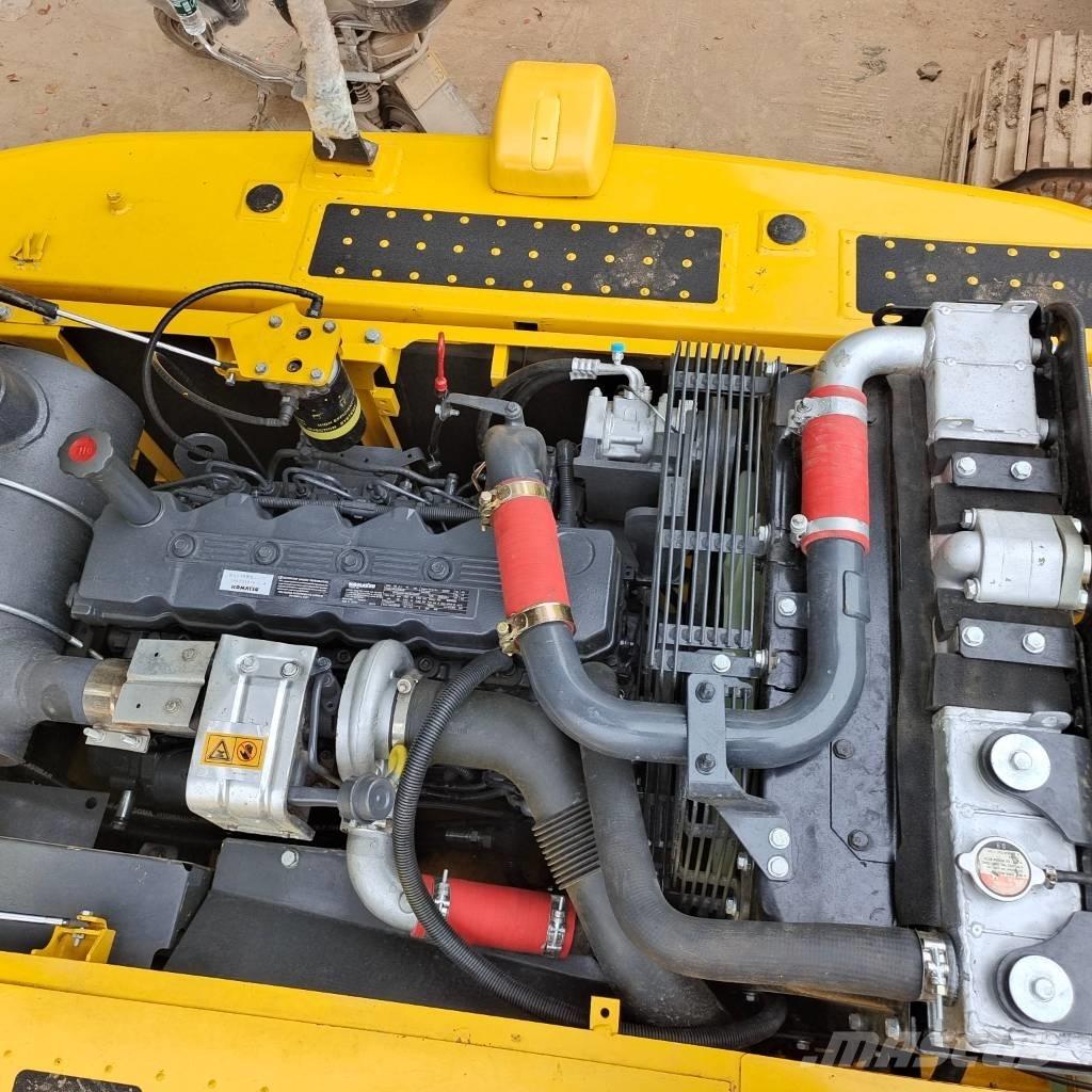 Komatsu PC 220-7 Beltegraver