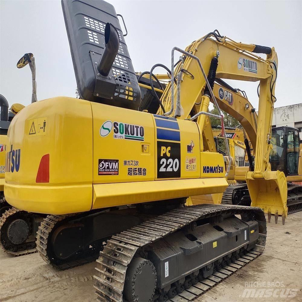 Komatsu PC 220 Beltegraver