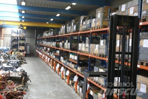 DAF NEW ENGINE PARTS Motorer