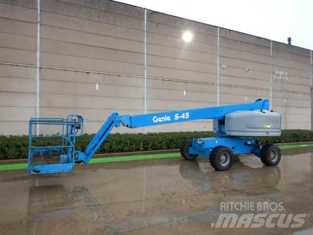 Genie S45 Teleskop bomlifter