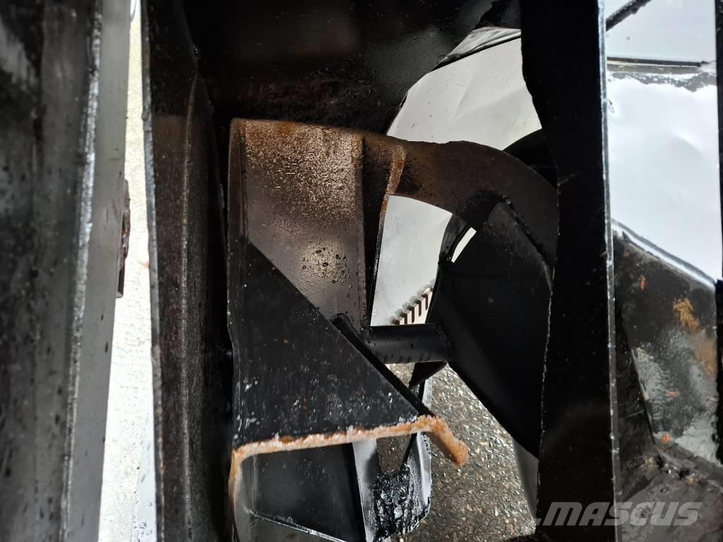 Leppä 260 Snøfresere