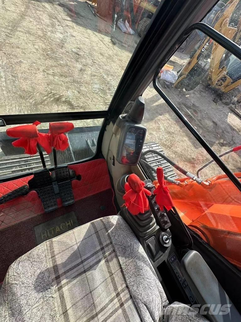 Hitachi ZX 70 Beltegraver
