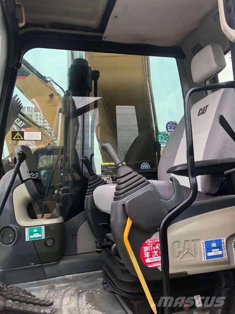 CAT 323 D Beltegraver