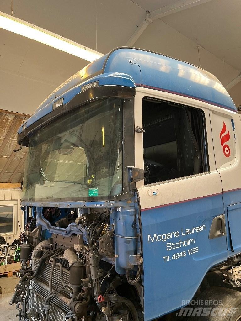 Scania CG19H Førerhus og Interiør