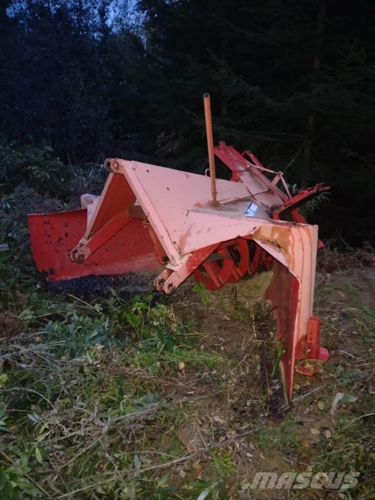 Esko 240 Snøfresere