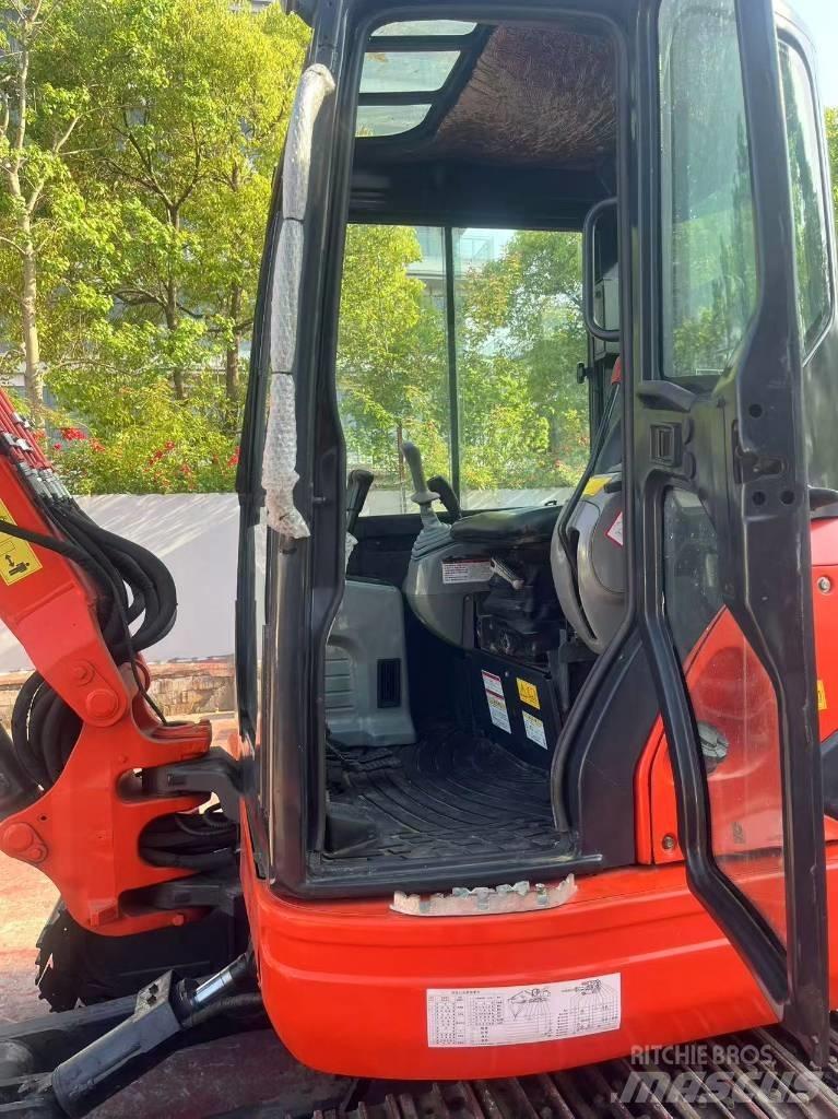 Kubota U 55 Minigravere <7t
