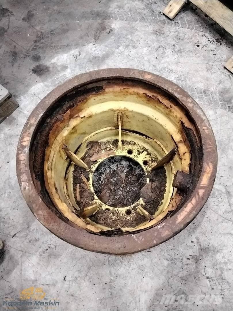 Ösa 250 20x26,5 Dekk, hjul og felger